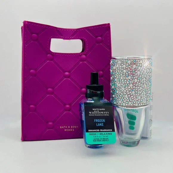 NWT💜Kate Spade💜 Stud Earrings 💟BBW💟 Frozen Lake pc Gift